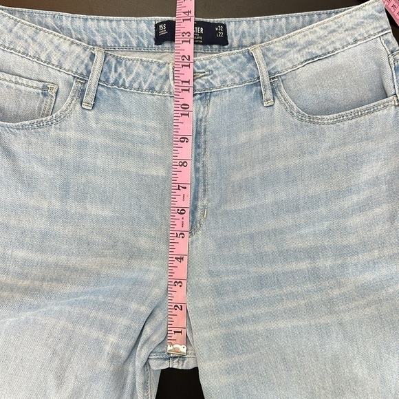 Hollister High Rise Culotte 15S W32 Wide Leg Frayed Hem Cropped Jeans - Picture 9 of 14